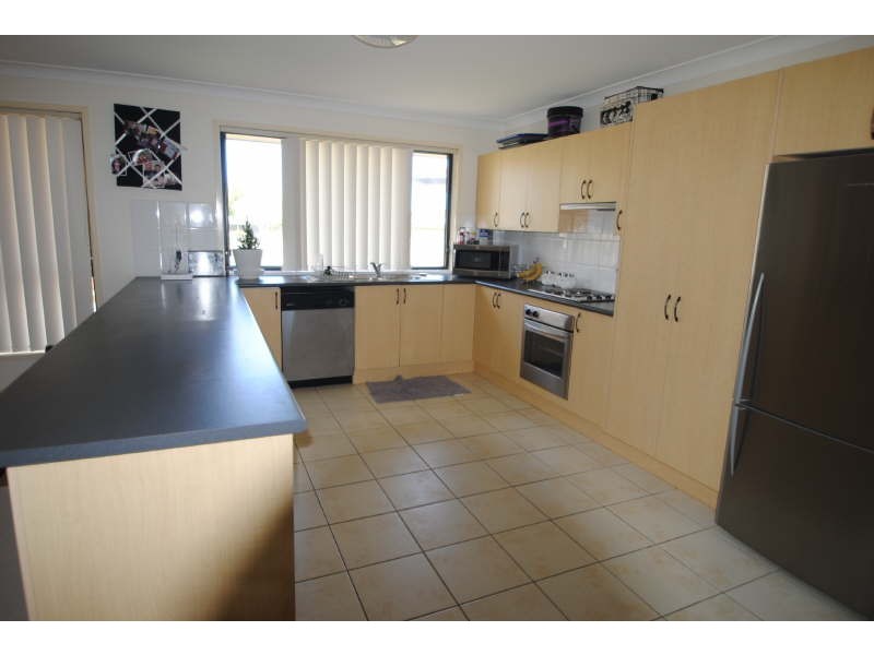 11 River Gum Grove, Hamlyn Terrace NSW 2259