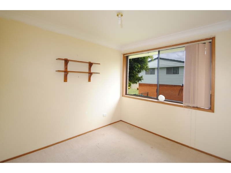 4 Panorama Avenue, Charmhaven NSW 2263