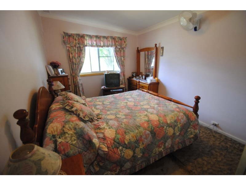 7 Ninth Avenue, Toukley NSW 2263