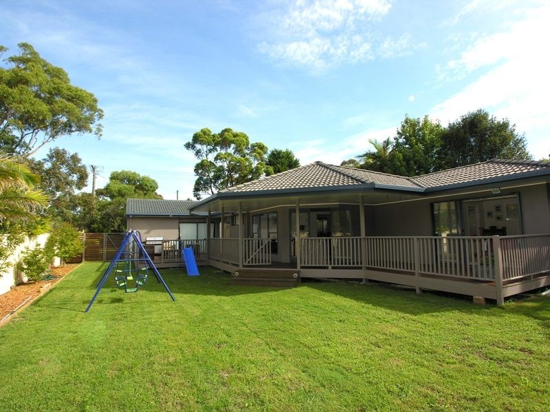 30 Cynthia Street, Bateau Bay NSW 2261
