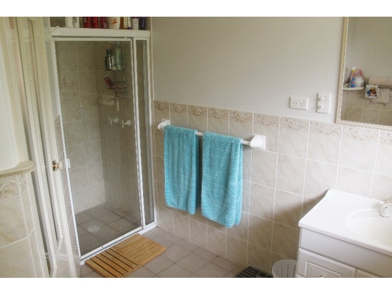 6/2 Oxford Drive, Lake Haven NSW 2263