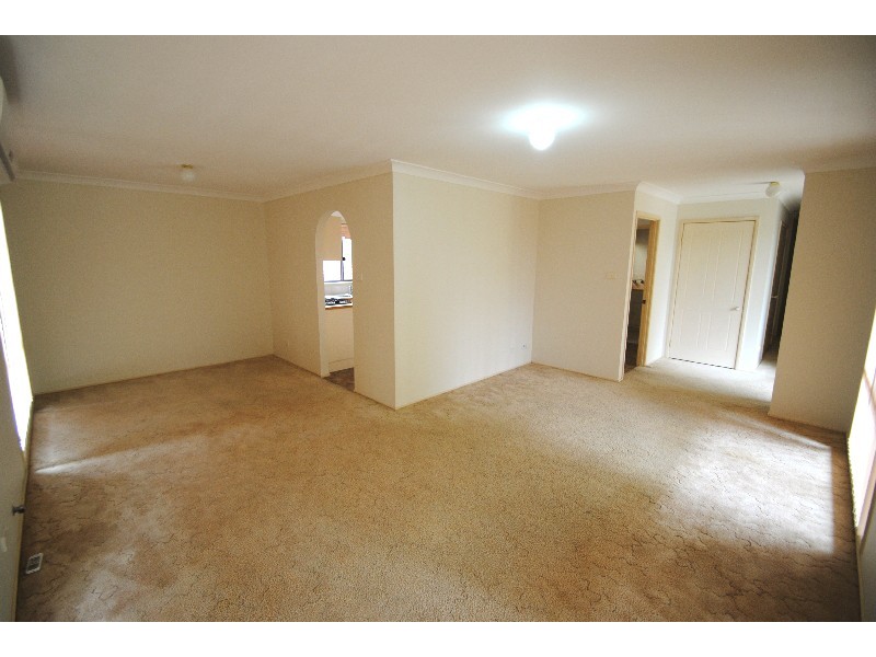 1 Shearer Close, Blue Haven NSW 2262