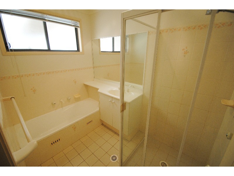 1 Shearer Close, Blue Haven NSW 2262