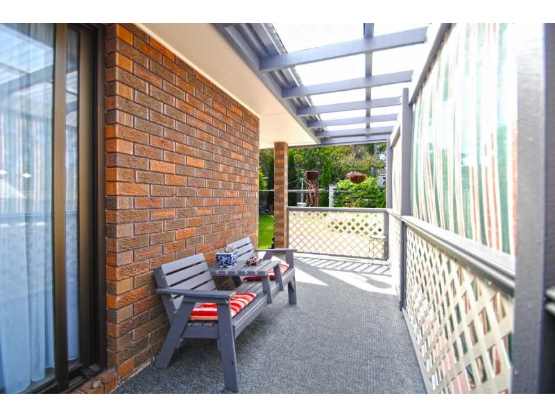 67 Swan Street, Kanwal NSW 2259