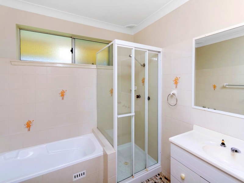 5 Kaye Avenue, Kanwal NSW 2259