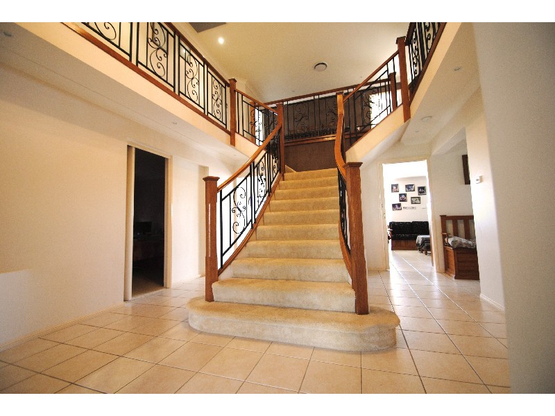 4 Lily Lane, Woongarrah NSW 2259