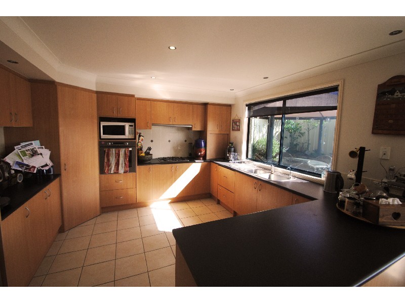 4 Lily Lane, Woongarrah NSW 2259