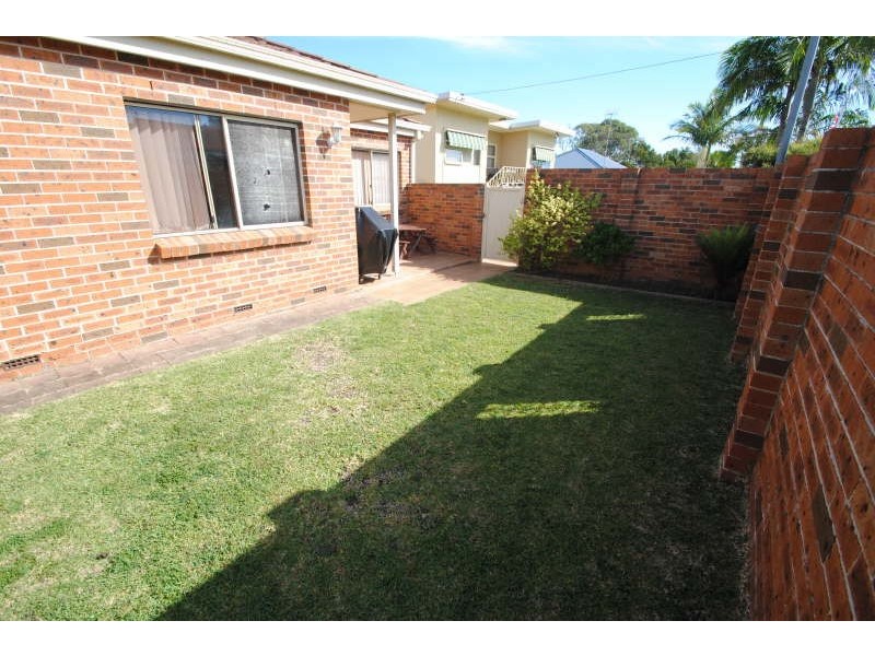 8 Elden Street, Toukley NSW 2263