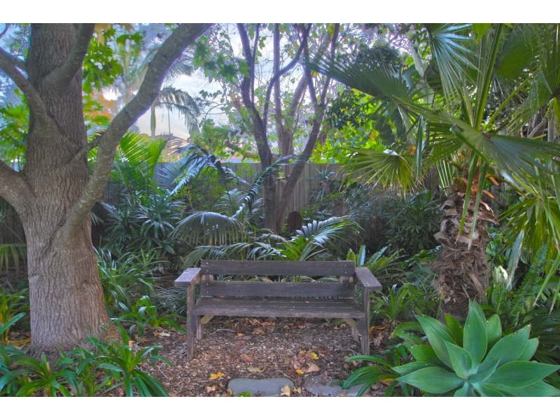 11 Fourth Avenue, Toukley NSW 2263