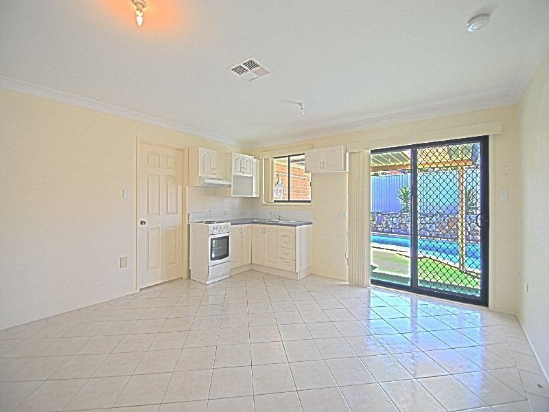 1 Primula Close, Woongarrah NSW 2259