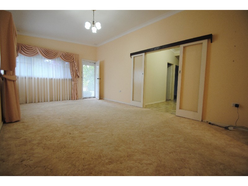 7 Ninth Avenue, Toukley NSW 2263