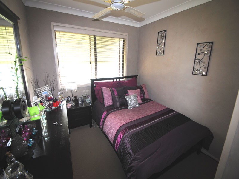 26 Spring Valley Avenue, Gorokan NSW 2263