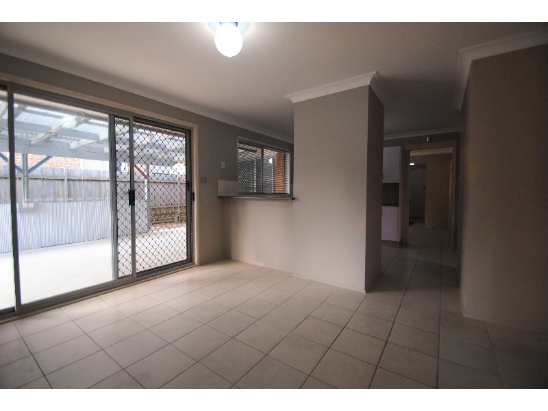 4 Timbara Cr, Blue Haven NSW 2262