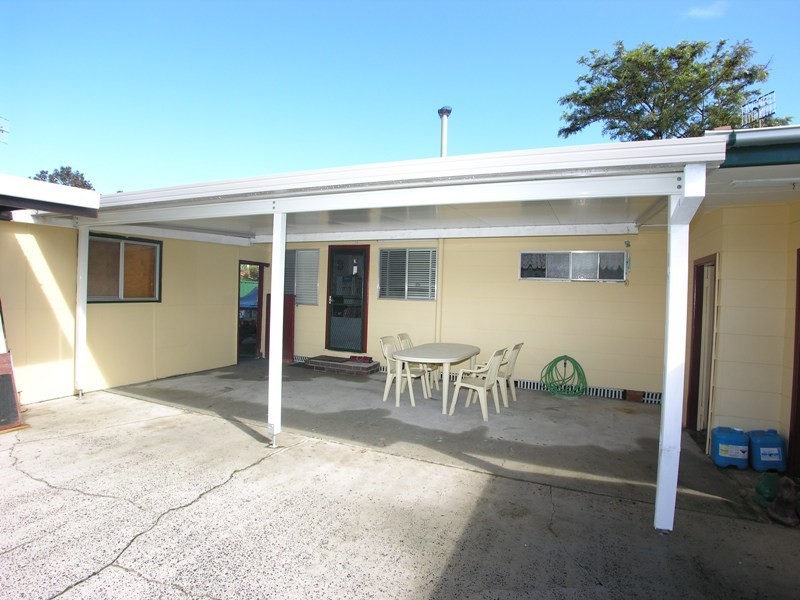 2 Cunningham Road, Killarney Vale NSW 2261