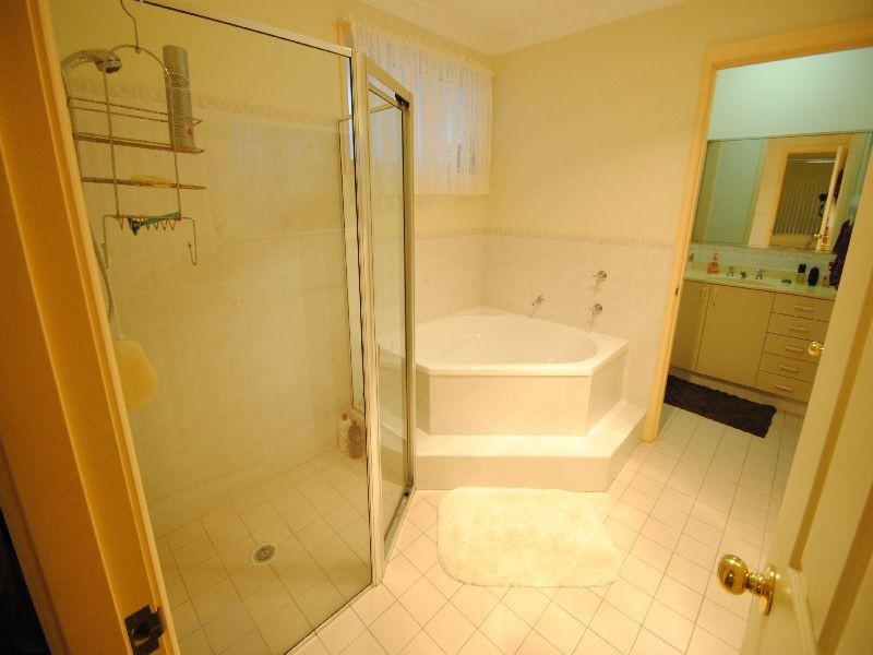 54 Moss Avenue, Toukley NSW 2263