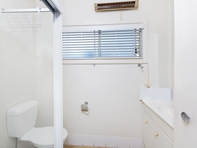 162 Tuggerawong Road, Wyongah NSW 2259