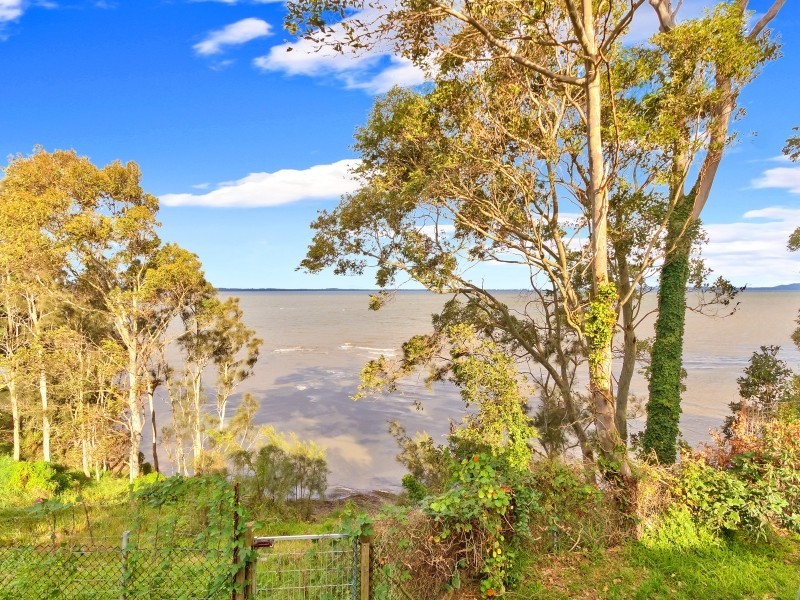 162 Tuggerawong Road, Wyongah NSW 2259