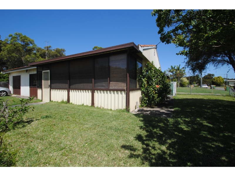 25 Michele Avenue, Noraville NSW 2263