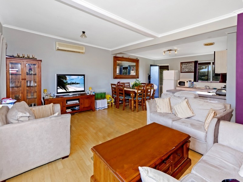 26 Jones Avenue, Toukley NSW 2263