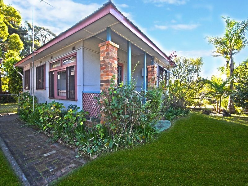 4 Wilfred Barrett Drive, Noraville NSW 2263