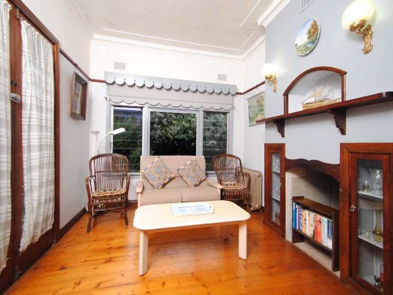 4 Wilfred Barrett Drive, Noraville NSW 2263