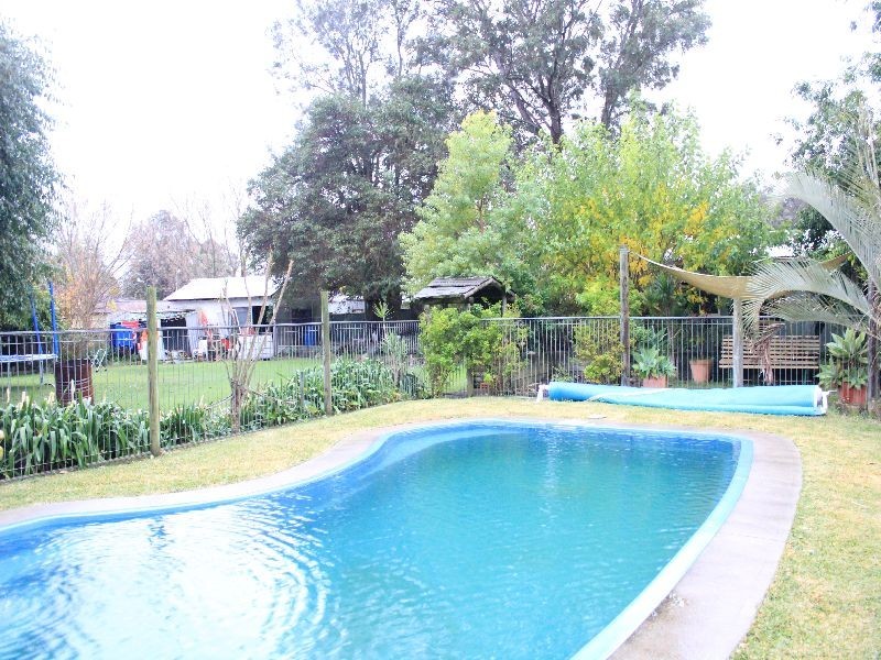 27 Laguna Parade, Berkeley Vale NSW 2261