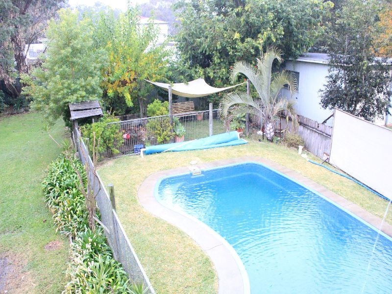 27 Laguna Parade, Berkeley Vale NSW 2261