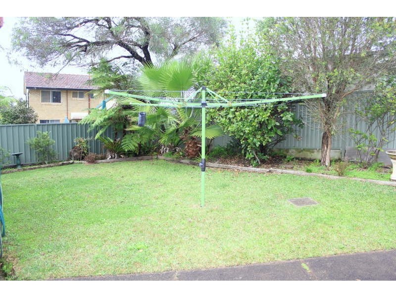 10 Promenade Avenue, Bateau Bay NSW 2261