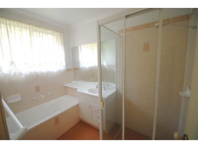 28 Nelmes Road, Blue Haven NSW 2262