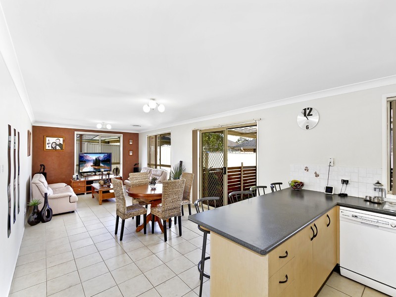 16 Olney Drive, Blue Haven NSW 2262