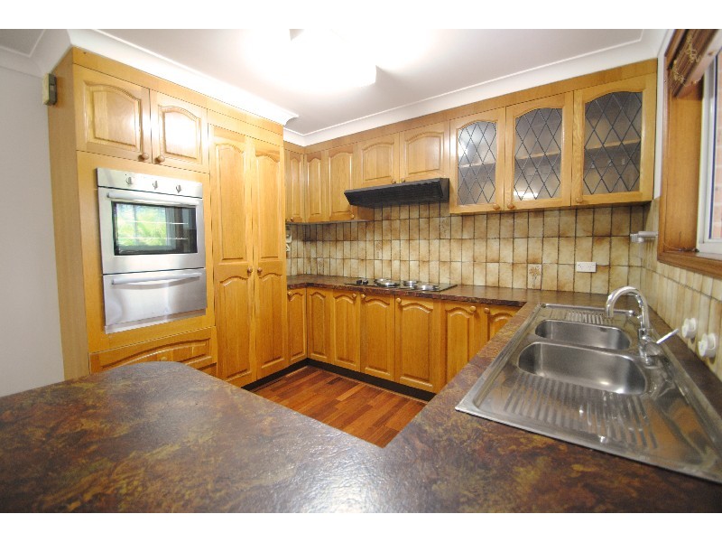 11 Fourth Avenue, Toukley NSW 2263