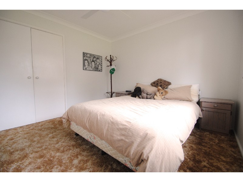 9 Shropshire Street, Gorokan NSW 2263