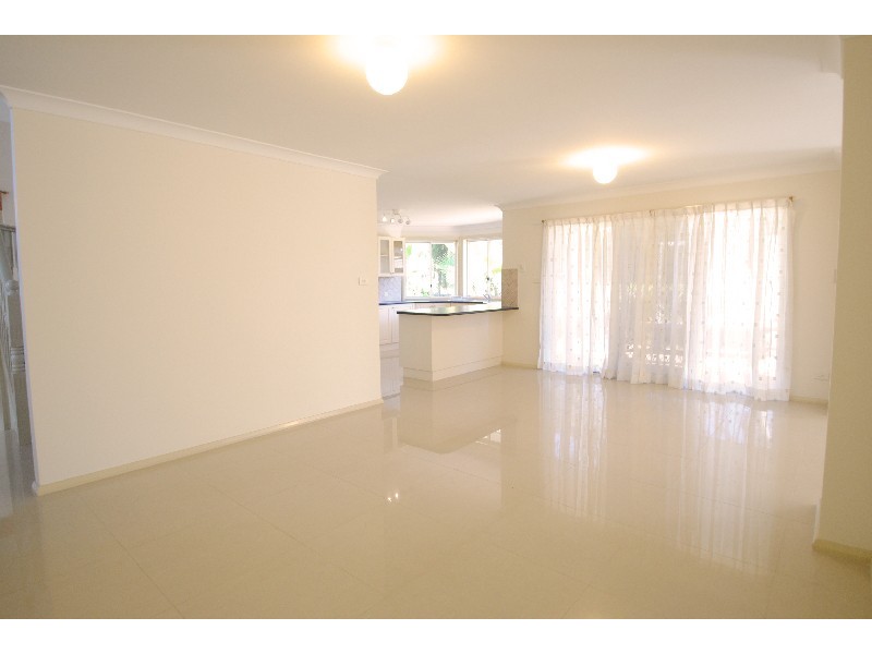 41 Avondale Dr, Kanwal NSW 2259