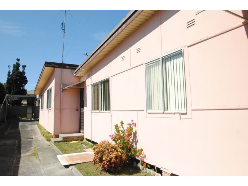 4/15 Victoria Avenue, Toukley NSW 2263