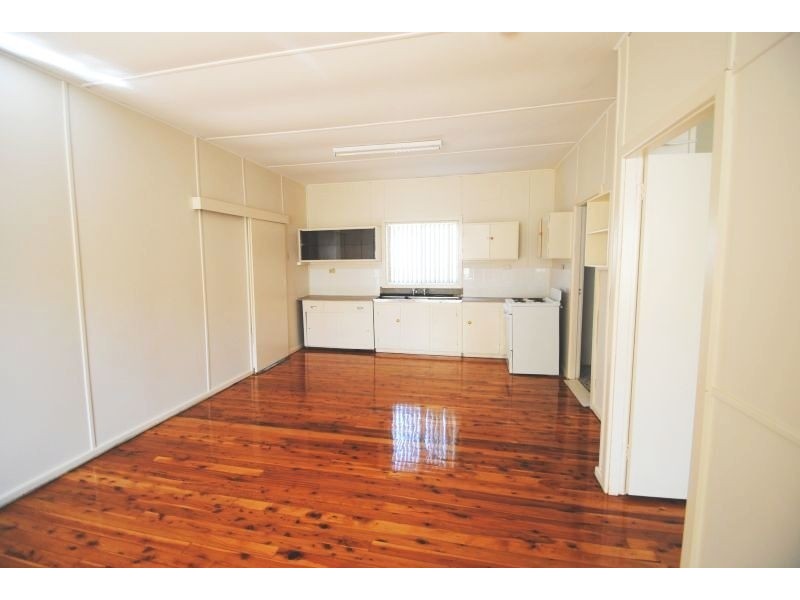 4/15 Victoria Avenue, Toukley NSW 2263