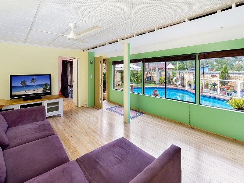 57 Marks Road, Gorokan NSW 2263