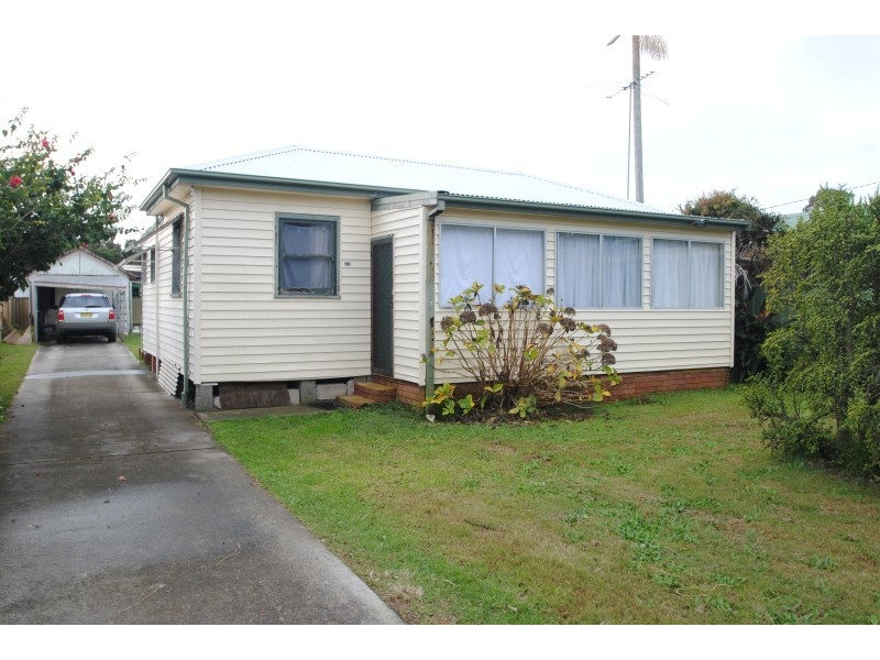 48 Moss Avenue, Toukley NSW 2263