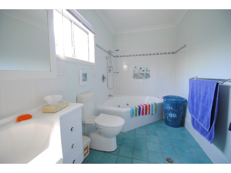 31 Jones Avenue, Toukley NSW 2263