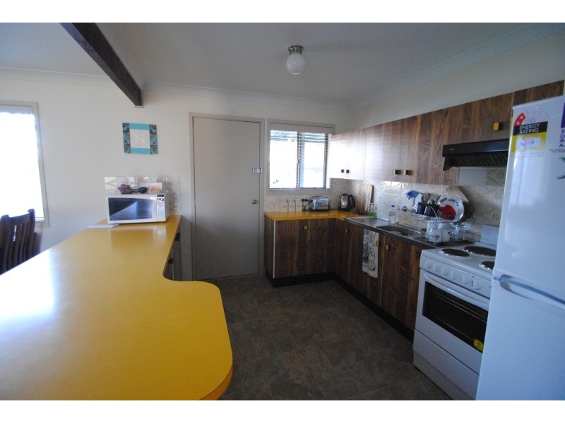 26 Spring Valley Avenue, Gorokan NSW 2263