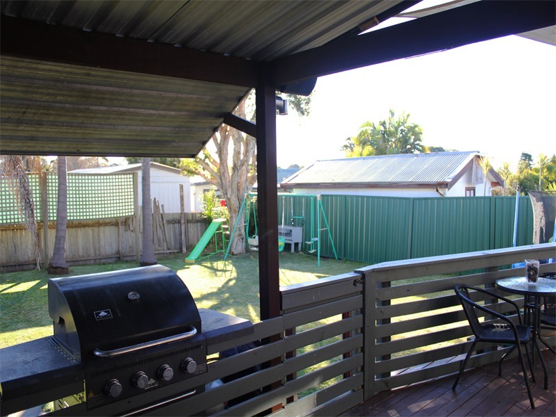 27 Shortland Ave, Killarney Vale NSW 2261