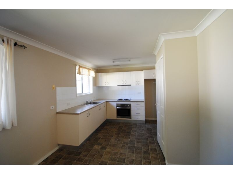 6 Conden Place, Canton Beach NSW 2263