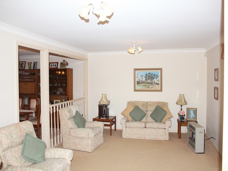 15 Wendie Close, Tumbi Umbi NSW 2261