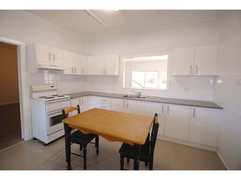 2a Yaralla Road, Toukley NSW 2263