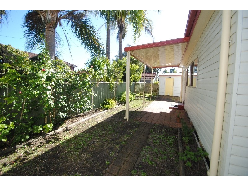 2a Yaralla Road, Toukley NSW 2263