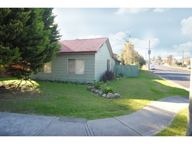 40 Crossingham Street, Toukley NSW 2263