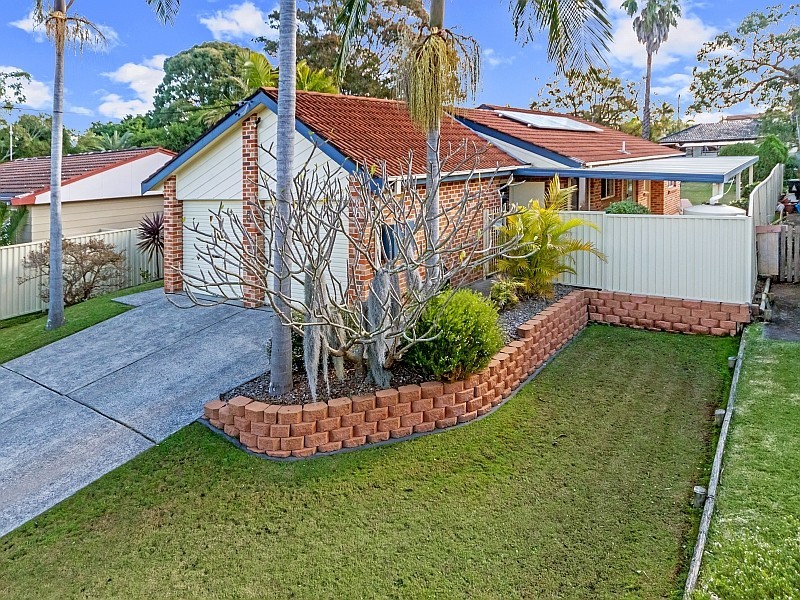 8 Taloma Street, Gorokan NSW 2263