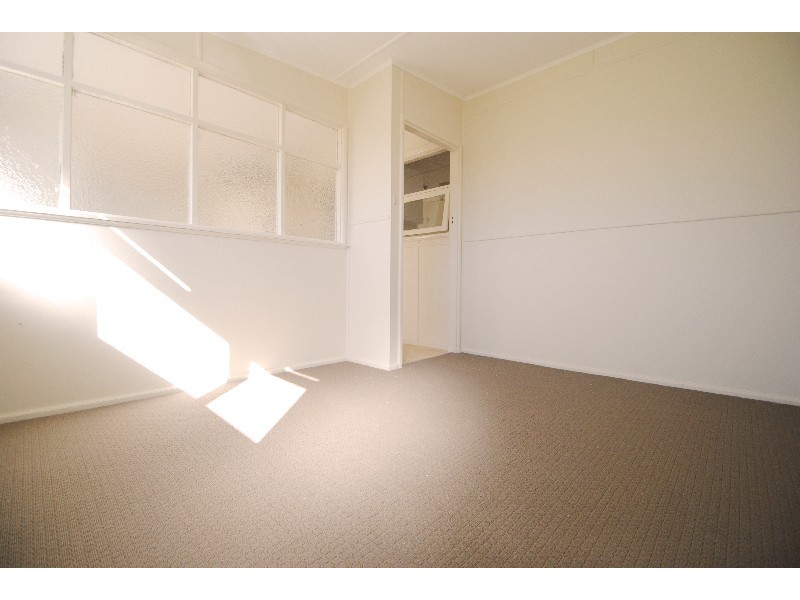 390 Bruce Cr, Wallarah NSW 2259