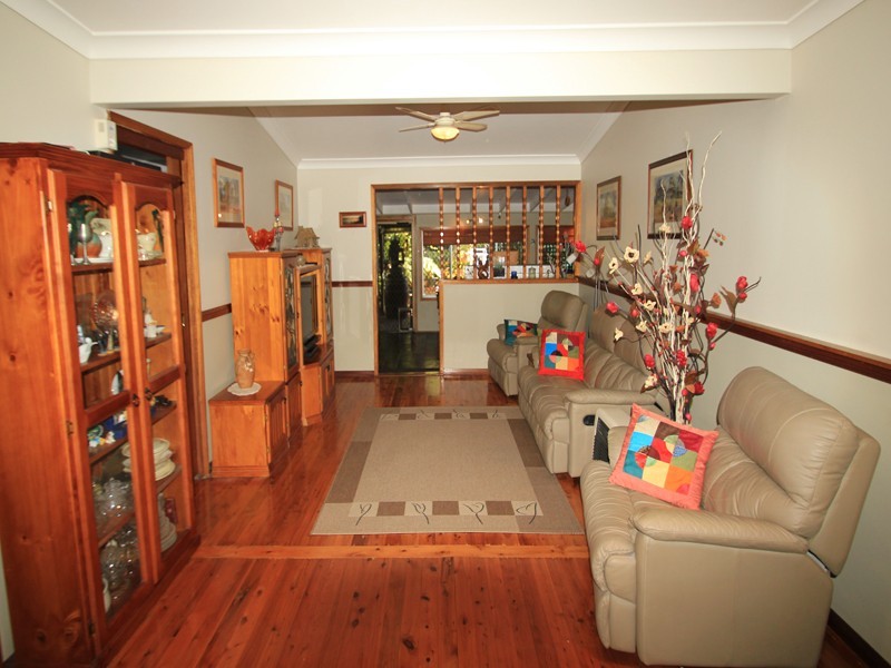 45 Flinders Ave, Killarney Vale NSW 2261