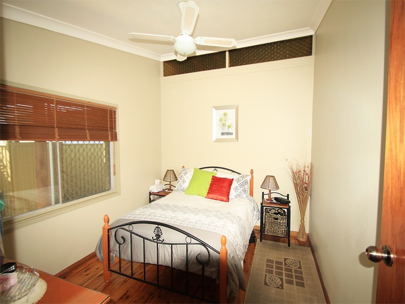 45 Flinders Ave, Killarney Vale NSW 2261