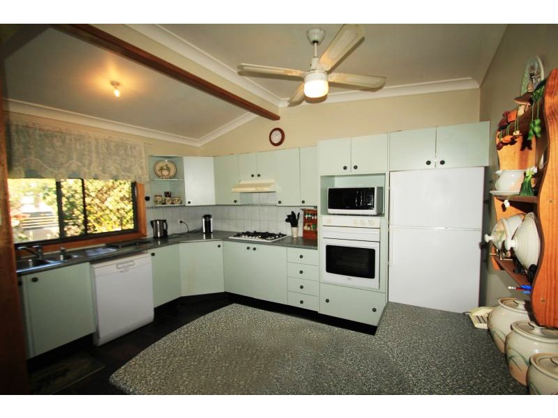 45 Flinders Ave, Killarney Vale NSW 2261